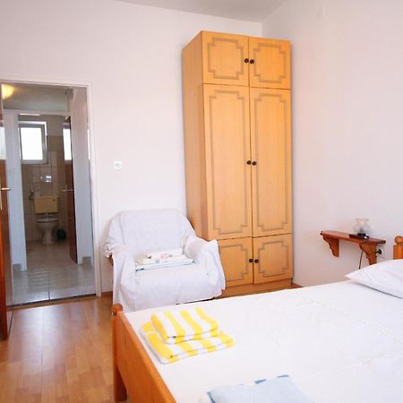 Apartments By The Sea Jezera, Murter - 5063 Rom bilde
